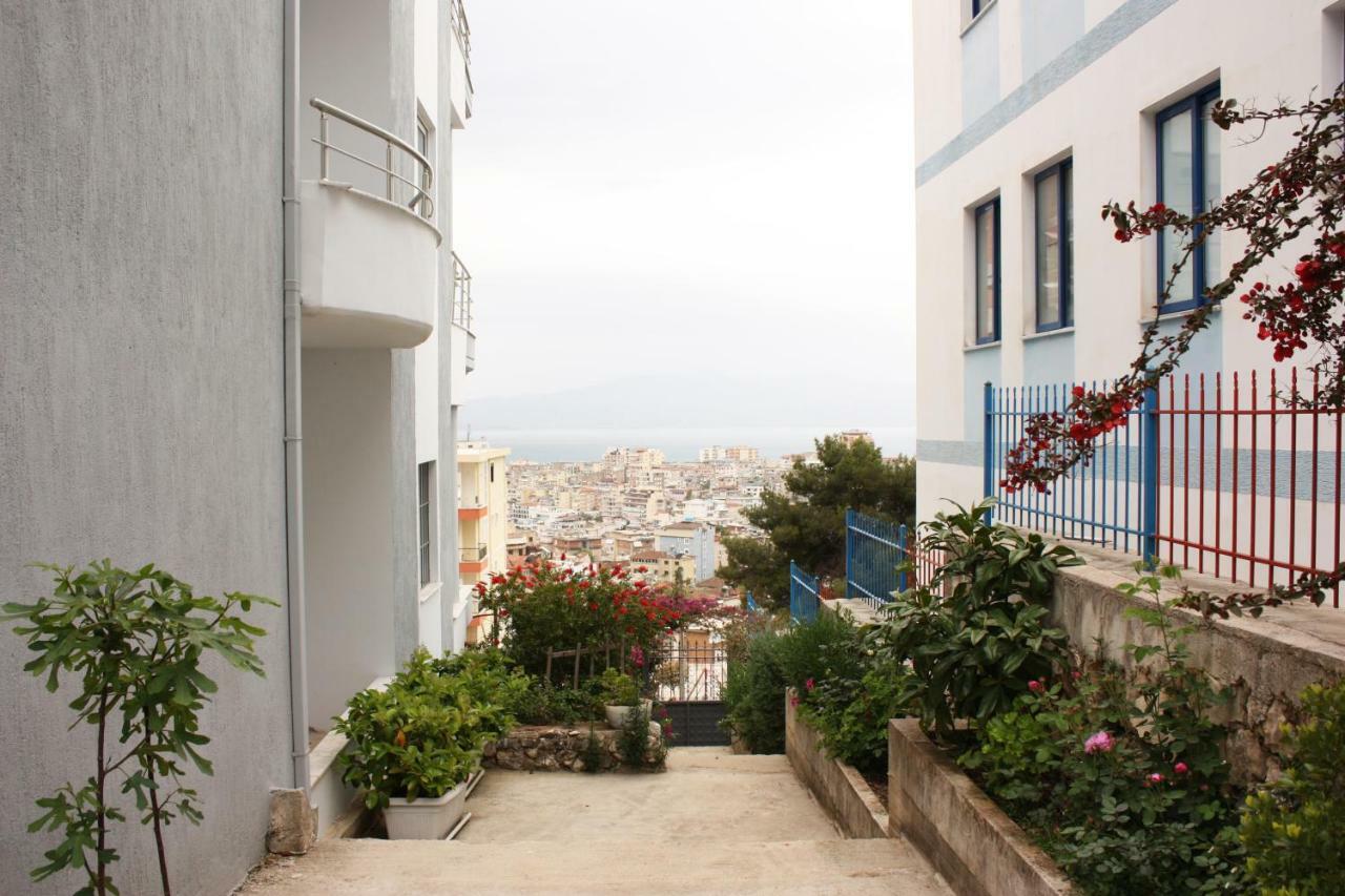Alexandra'S Apartments Sarandë Exterior foto